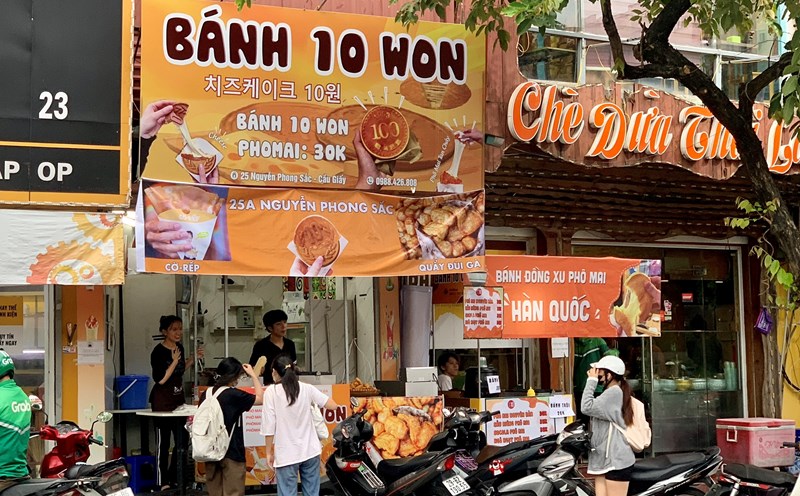 Bánh đồng xu phô mai đang có dấu hiệu "hạ nhiệt". Ảnh: Nhật Minh