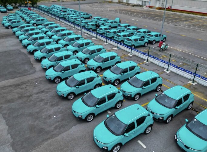 GSM dự kiến khai trương dịch vụ taxi điện tại Lào trong năm 2023 với quy mô đội xe có thể lên tới 1.000 xe VF 5 Plus và VF e34. (Ảnh: GSM)