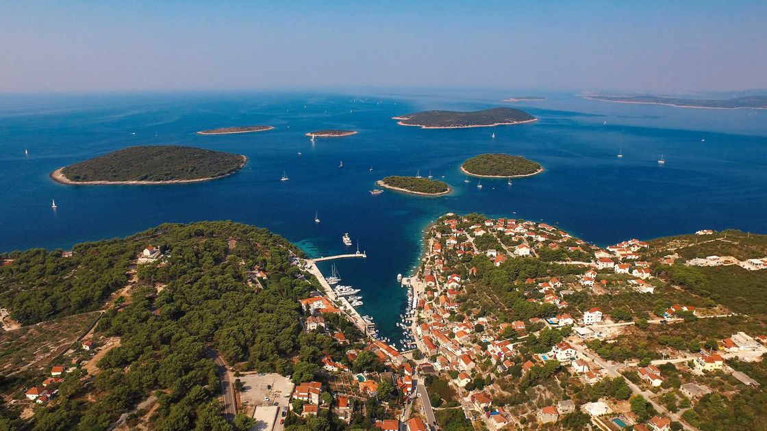 Một góc Đảo Solta nhìn từ trên cao. Ảnh: TheCroatianNationalTouristBoard