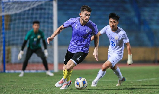 Hà Nội FC thắng 2-1 trước Nam Định ở trận giao hữu trước thềm V.League 2023-2024. Ảnh: Hà Nội FC