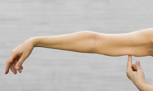 Cơ bắp sẽ yếu đi khi cơ thể lão hóa. Ảnh: Shutterstock