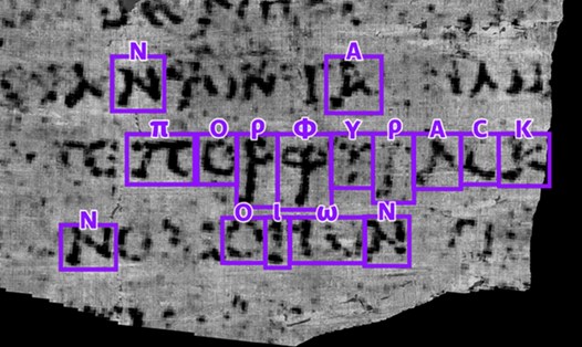 Văn tự trên cuộn giấy cổ được giải mã bởi trí tuệ nhân tạo. Ảnh: Thử thách Vesuvius