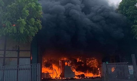 Nghi chập điện gây cháy lớn tại xưởng nhôm ở Thái Nguyên. Ảnh: NDCC