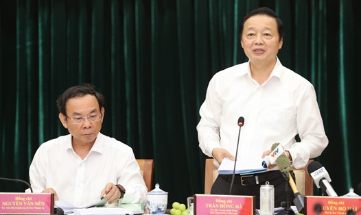 Phó Thủ tướng Chính phủ Trần Hồng Hà phát biểu tại hội nghị. Ảnh: Ngô Tùng