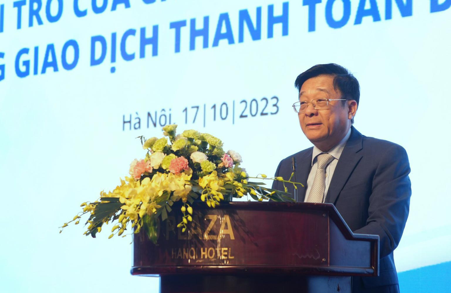 Ông Nguyễn Quốc Hùng - Phó Chủ tịch kiêm Tổng thư ký Hiệp hội Ngân hàng Việt Nam phát biểu tại hội thảo. Ảnh: Thảo Anh
