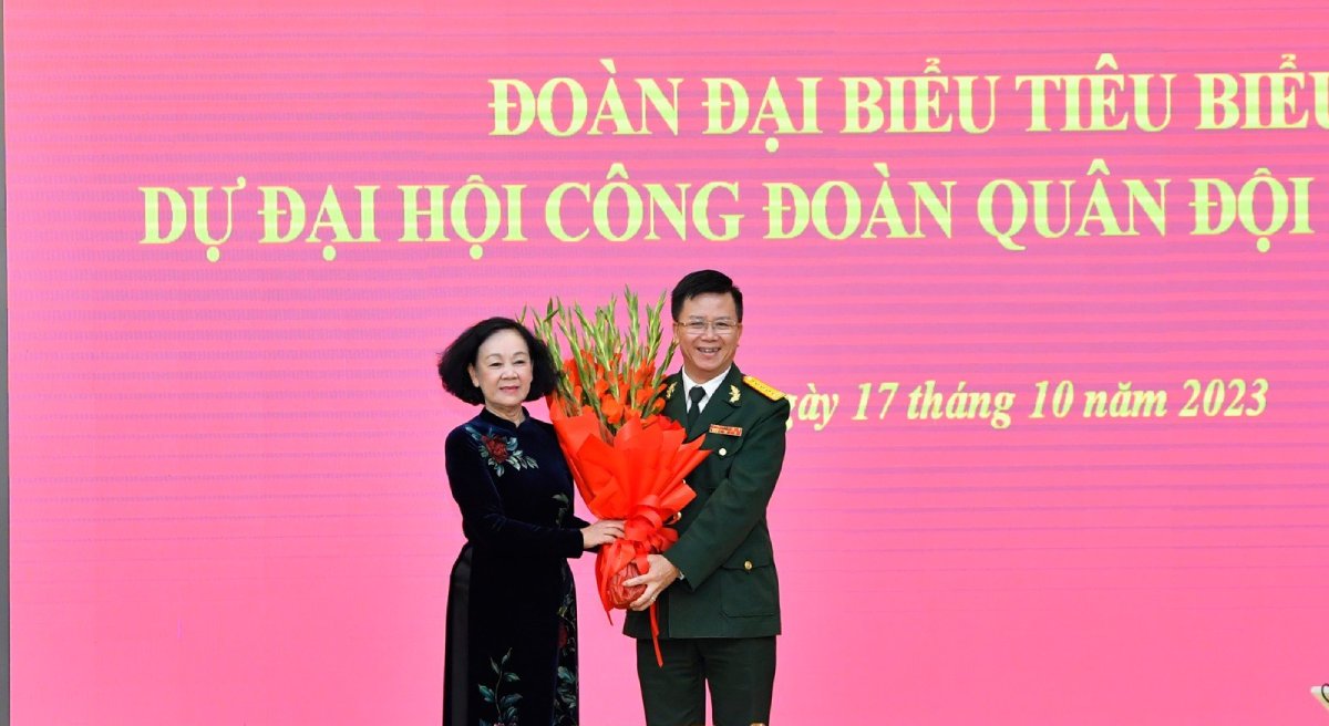 Đại tá 