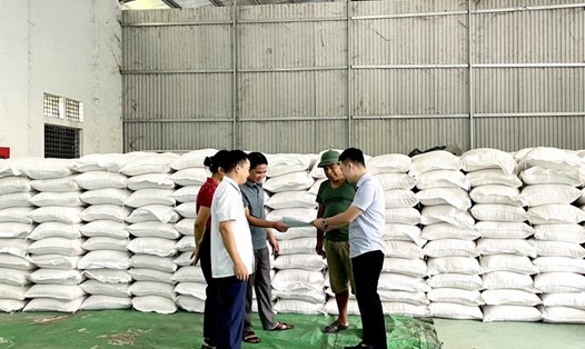 Gần 400 tấn gạo được Chính phủ cấp phát cho Hà Giang để cứu đói cho các hộ nghèo, khó khăn năm 2023. Ảnh: Cổng thông tin Hà Giang