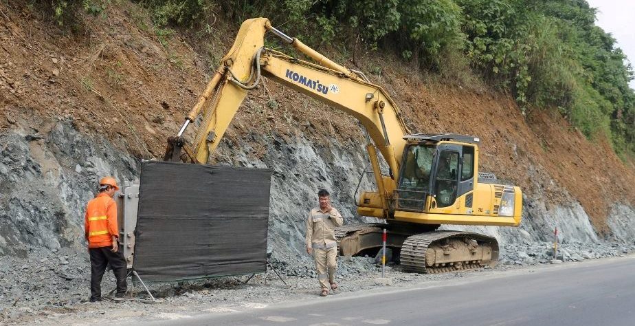 Ông Đặng Trung Kiên - Trưởng phòng Dự án 1 - Ban Quản lý dự án Xây dựng và Bảo trì Công trình Giao thông cho biết: Đây dự án quan trọng của tỉnh Hoà Bình nhằm giảm thiểu tai nạn giao thông trên Quốc lộ  đoạn qua Dốc Cun. 