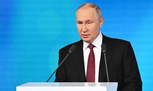 Tổng thống Nga Vladimir Putin phát biểu tại Tuần lễ Năng lượng Nga. Ảnh: Sputnik