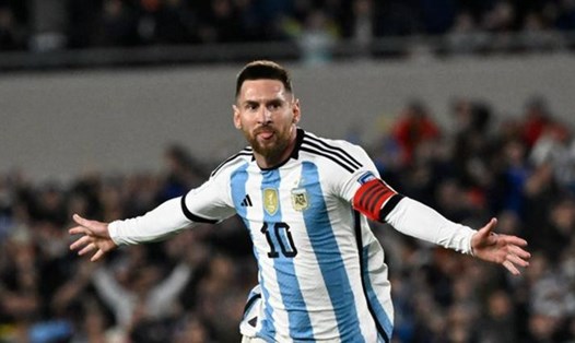 Vẫn chưa rõ khả năng đá chính của Messi trong trận đấu giữa Argentina và Peru.  Ảnh: Sporting News 