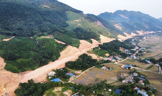 Dự án đường liên kết Thái Nguyên - Bắc Giang - Vĩnh Phúc sau hơn 1 năm thi công như một đại công trường.