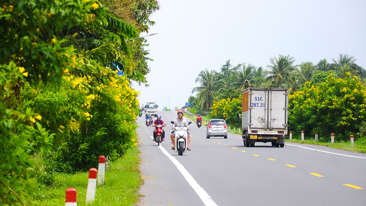 Được biết, hiện đây là tuyến đường nhanh nhất để đi từ TP Cần Thơ về các tỉnh Hậu Giang, Kiên Giang. Tuyến đường đưa vào khai thác từ năm 2012, quy mô 2 làn xe, tiêu chuẩn đường cấp III đồng bằng.