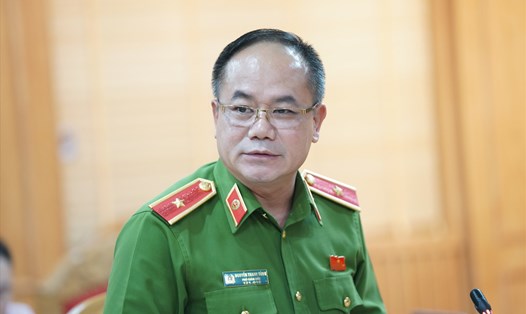Thiếu tướng Nguyễn Thanh Tùng nói về vụ án cháy chung cư mini và Công ty Bất động sản Nhật Nam. Ảnh: Quang Việt