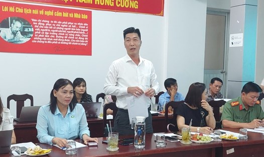 Phó Chủ tịch UBND TP Phú Quốc Nguyễn Lê Quốc Toàn thông tin về các vấn đề liên quan vụ 79 biệt thự trái phép. Ảnh: Nguyên Anh