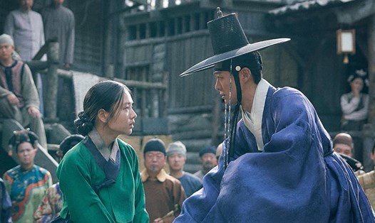 Cảnh trong phim “Người yêu dấu 2” của Nam Goong Min, Ahn Eun Jin. Ảnh: Nhà sản xuất