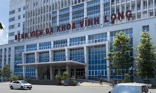 Cựu Giám đốc Bệnh viện Đa khoa tỉnh Vĩnh Long bị truy tố vì có liên quan đến Việt Á. Ảnh: Hoàng Lộc