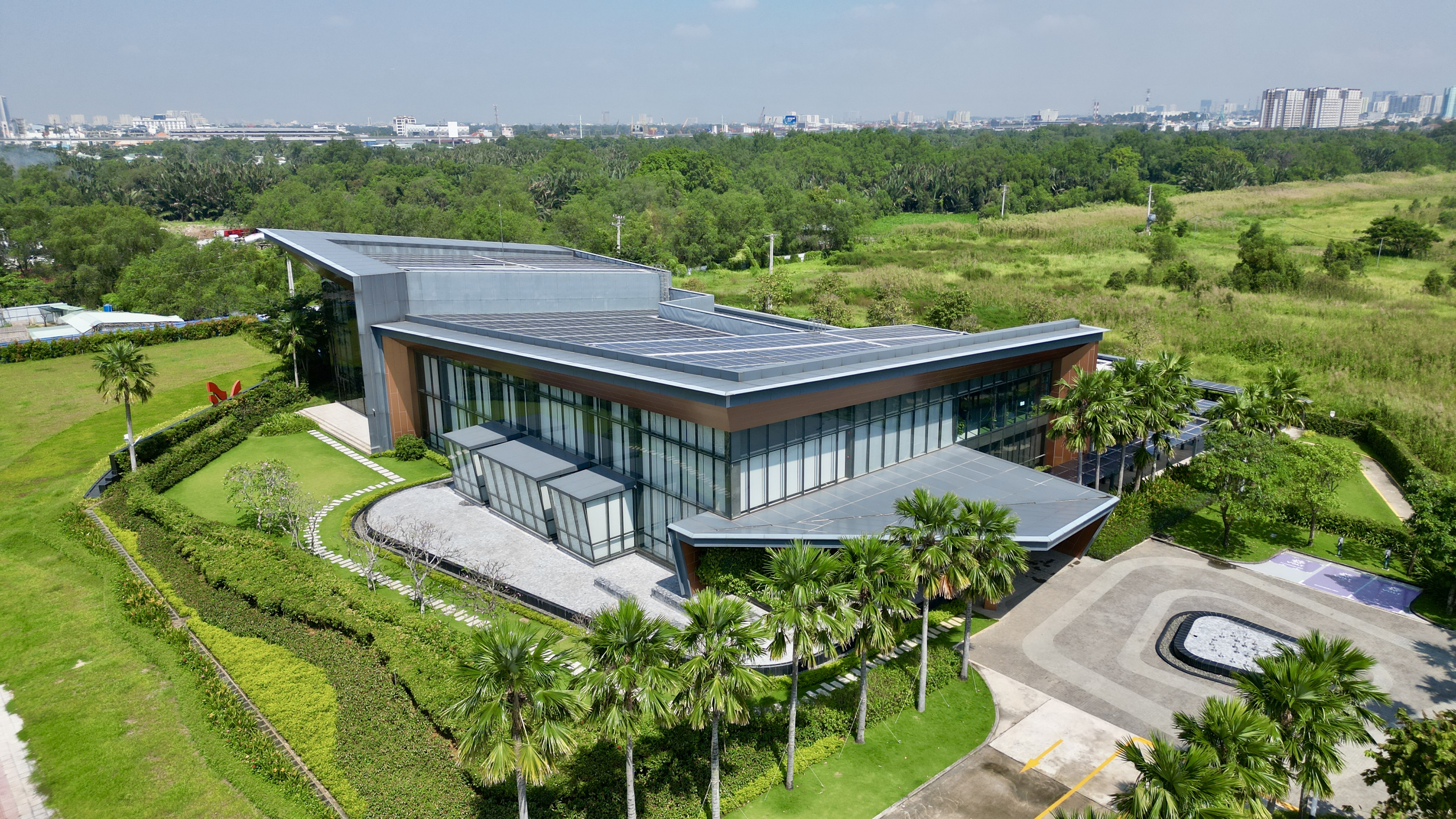  Một số hạng mục của dự án đã được xây dựng. Ảnh: Hữu Chánh
