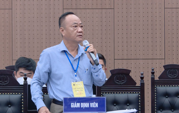 Đại diện cơ quan giám định vụ án cao tốc Đà Nẵng - Quảng Ngãi. Ảnh: M.Phương