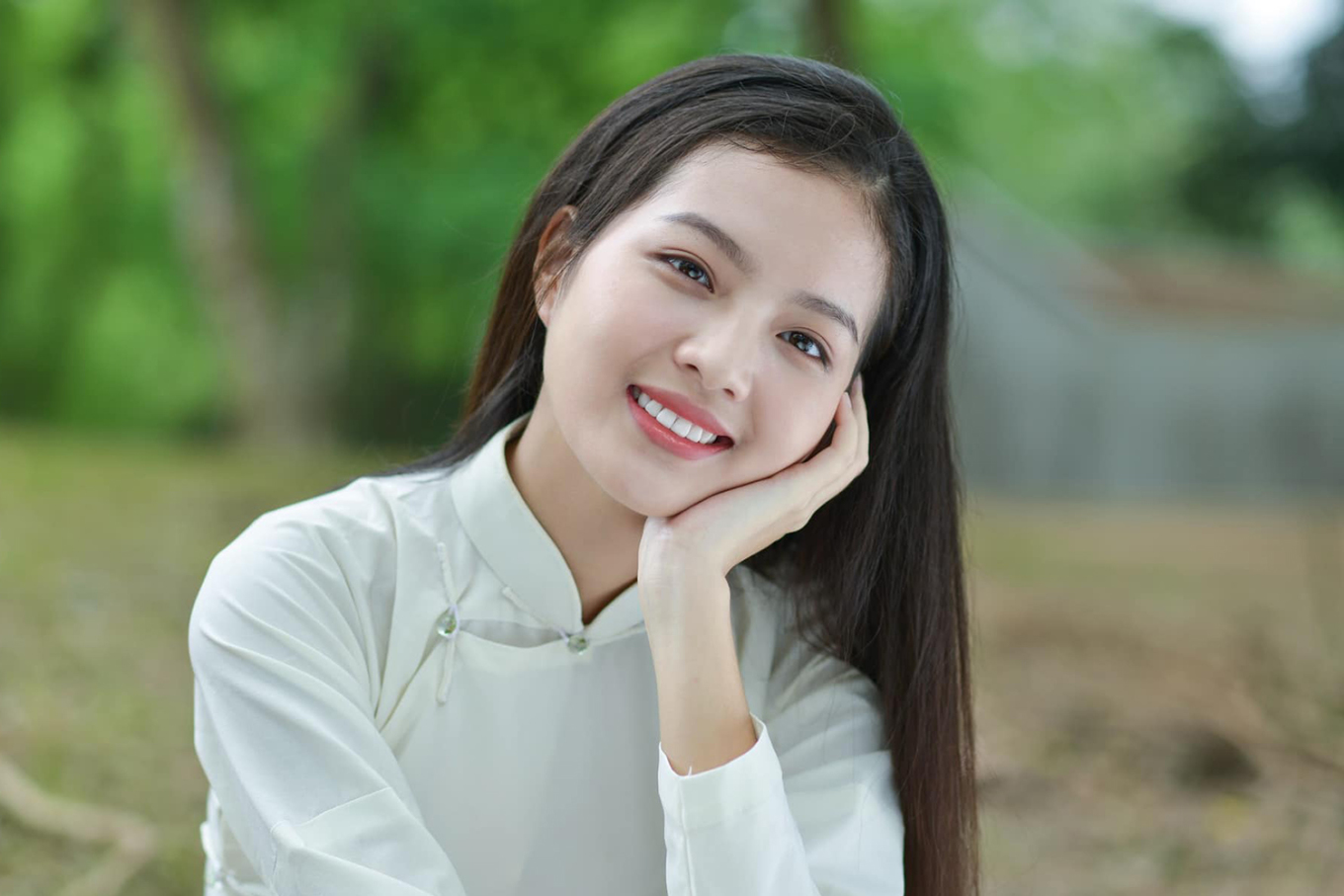 Bích Ngọc sở hữu vẻ đẹp thuần khiết, thanh tú. Ảnh: Nhân vật cung cấp