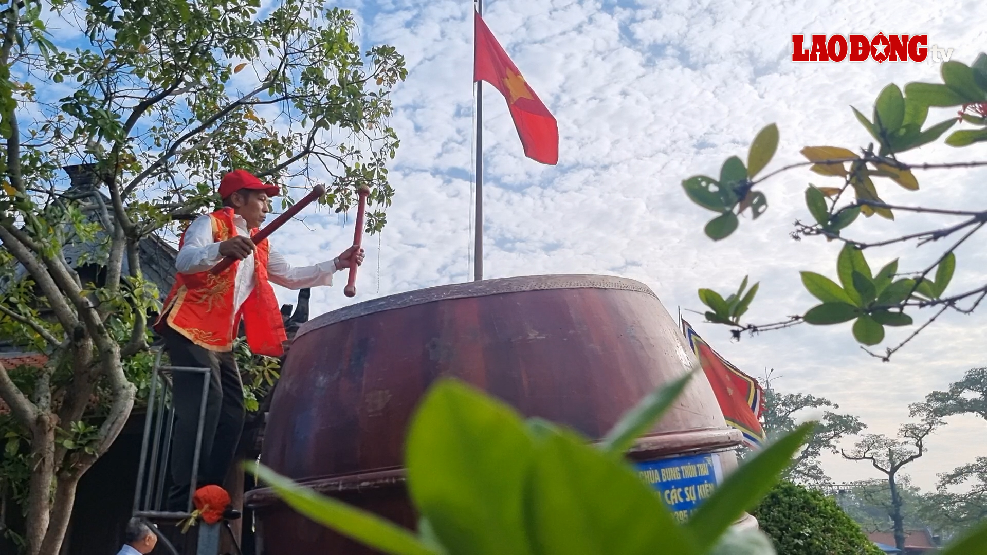 Lễ hội chùa Keo mùa thu 2023 diễn ra trong 5 ngày (24.10 - 29.10.2023). Ảnh: Lương Hà