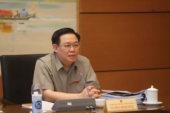 Chủ tịch Quốc hội Vương Đình Huệ phát biểu ý kiến. Ảnh: Phạm Đông