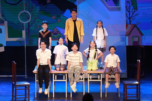 Vở nhạc kịch “Viên đá ” được lấy cảm hứng từ Hành trình Thiện Nhân. Ảnh: Nhà hát Tuổi trẻ