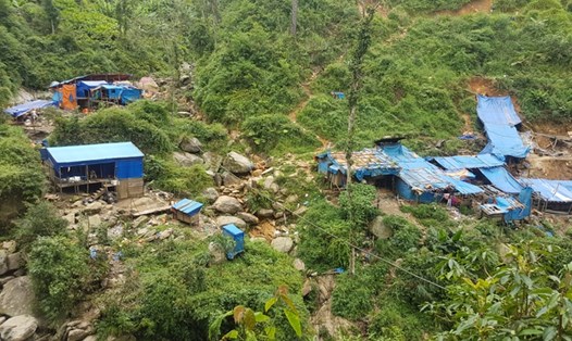 Một khu vực khai thác vàng của Công ty Cổ phần Nhẫn ở xã Nậm Xây, huyện Văn Bàn, tỉnh Lào Cai - nơi từng xảy ra vụ sạt lở khiến hơn 10 người thiệt mạng năm 2016. Ảnh: Bảo Nguyên