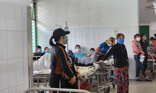 Các bệnh viện ở miền Trung vẫn trong tình trạng thiếu thiết bị y tế. Ảnh: Nguyên Thi