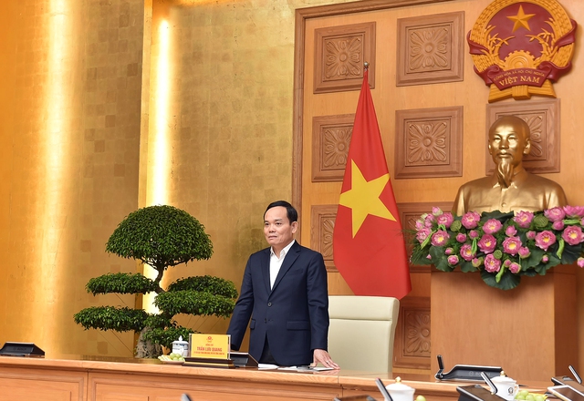 Phó Thủ tướng đề nghị Ni giới Giáo hội Phật giáo Việt Nam tích cực tham gia các hoạt động an sinh xã hội, xóa đói, giảm nghèo, vận động cứu trợ nhân đạo. Ảnh: Thanh Hà