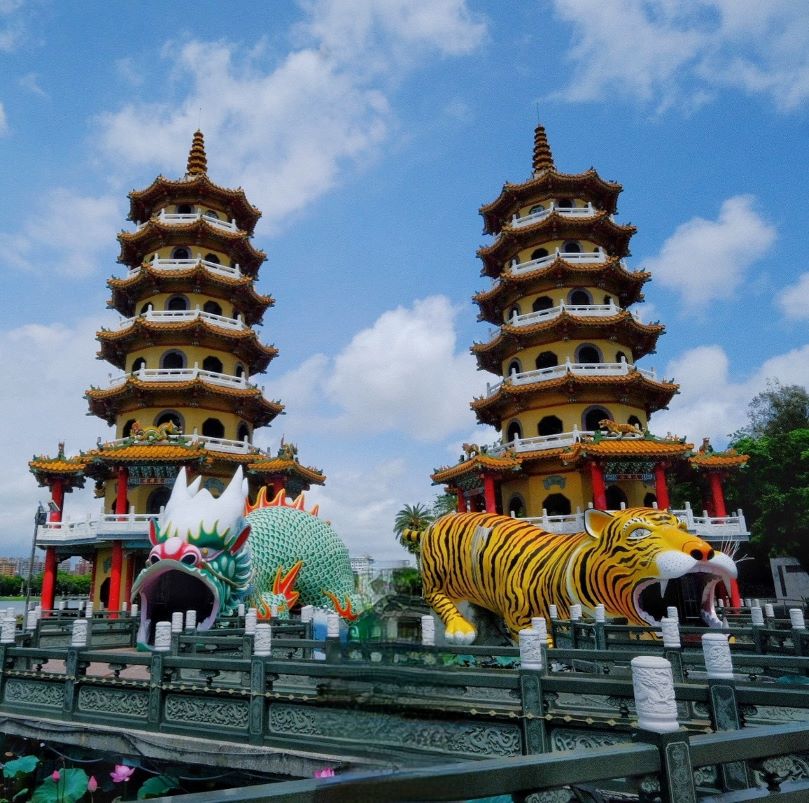 Chùa Long Hổ là một trong những biểu tượng của thành phố Cao Hùng.