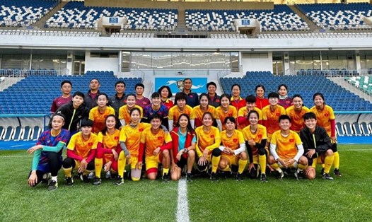 Tuyển nữ Việt Nam cần thận trọng nếu muốn có kết quả tốt ở trận đầu tiên tại vòng loại thứ hai Olympic Paris 2024. Ảnh: VFF
