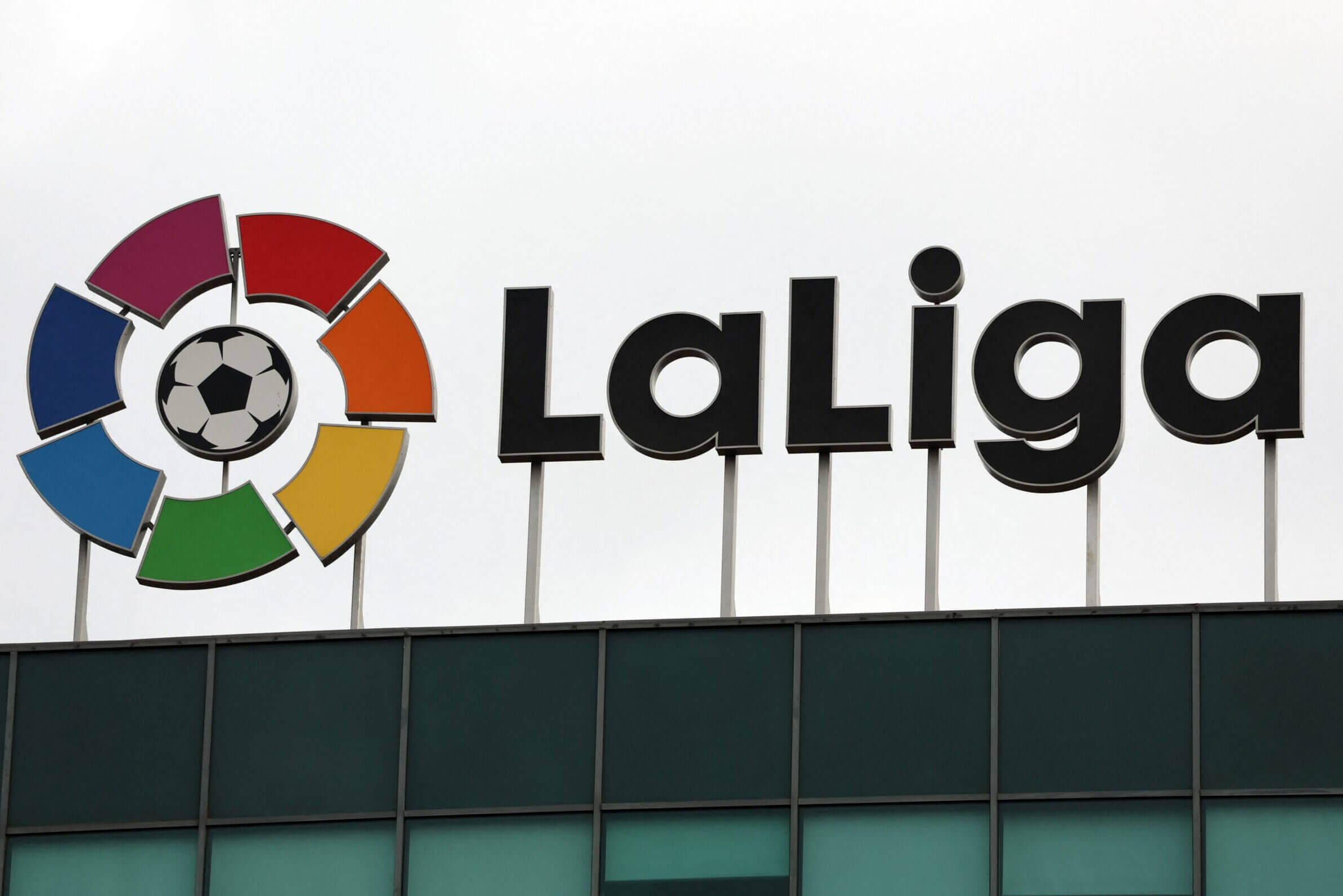 La Liga và cách phòng tránh cầu thủ cá độ