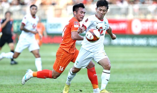 Hoàng Anh Gia Lai và Công an Hà Nội gặp nhau ở vòng 2 V.League 2023-2024. Ảnh: VPF
