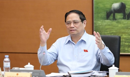 Thủ tướng Chính phủ Phạm Minh Chính chỉ đạo đẩy mạnh các giải pháp cải cách, nâng cao hiệu quả giải quyết thủ tục hành chính. Ảnh: Phạm Đông