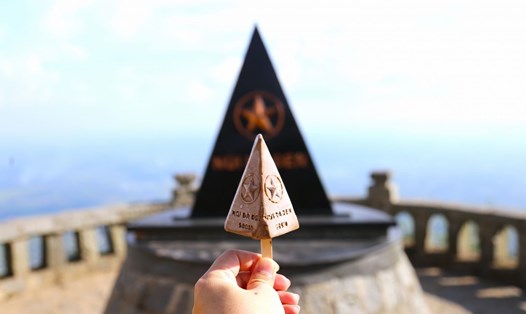 Những hình ảnh mang tính biểu tượng của ngọn núi cao nhất Nam bộ đều trở thành nguồn cảm hứng của sản phẩm kem mới mẻ này. Ảnh: SW