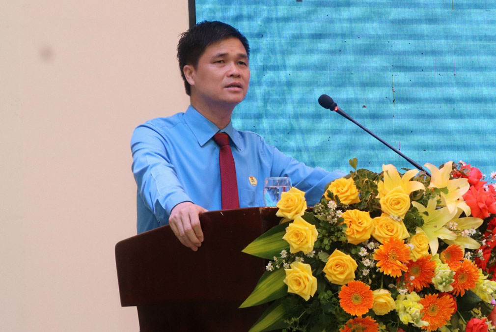 Phó Chủ tịch Tổng LĐLĐ Việt Nam Ngọ Duy Hiểu phát biểu khai mạc hội nghị. Ảnh: Tiến Dũng.