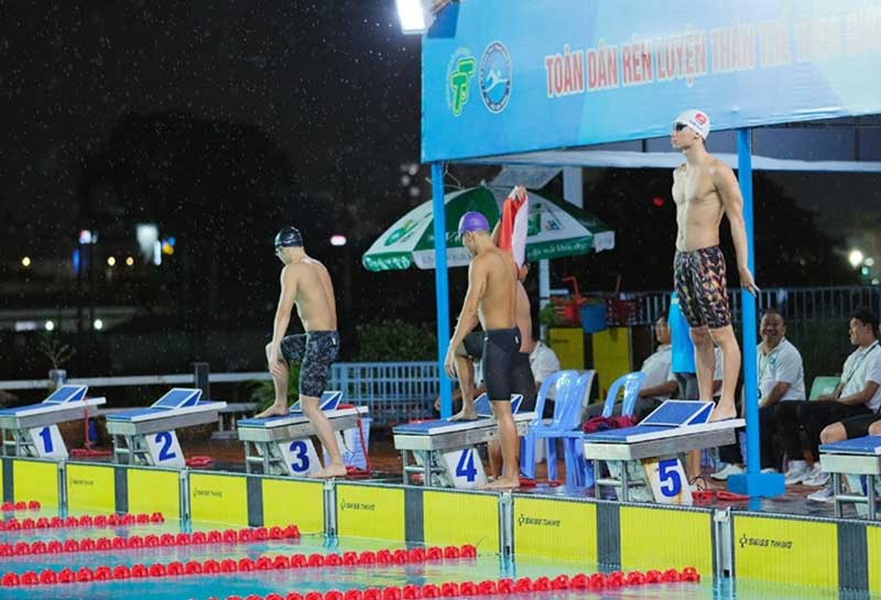 Đại học Duy Tân giành 5 huy chương Vàng và Đồng giải Bơi - Lặn quốc gia Duy-Tan-2-2