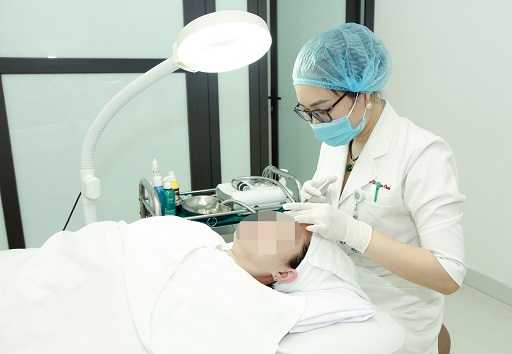 Chăm sóc da khi bước sang tuổi 30. Ảnh: Diệu Hiền