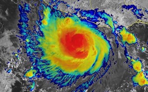 Cơn bão Otis hung dữ thách thức các mô hình dự báo bão