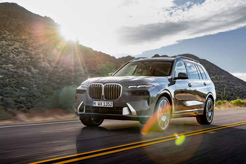 BMW X7 được hưởng gói bảo dưỡng định kỳ trong 5 năm_60.000 km. Ảnh: Thaco Auto