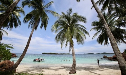 Những bãi tắm đẹp hoang sơ yên tĩnh bậc nhất hành tinh nằm ở Phú Quốc. Ảnh: An Thượng