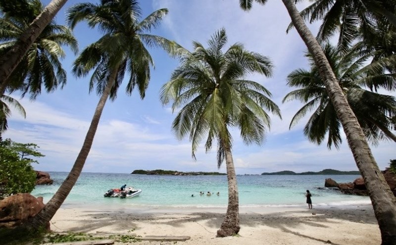 Những bãi tắm đẹp hoang sơ yên tĩnh bậc nhất hành tinh nằm ở Phú Quốc. Ảnh: An Thượng