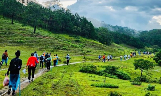 Cung đường trekking Tà Năng - Phan Dũng nối liền ba tỉnh Lâm Đồng - Ninh Thuận - Bình Thuận. Ảnh: Duy Tuấn