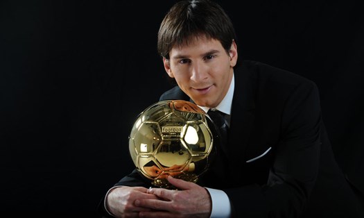 Lionel Messi đang nắm giữ kỷ lục 7 lần nhận danh hiệu Quả bóng Vàng và vẫn còn nguyên cơ hội nối dài kỷ lục này. Ảnh: FC Barcelona.