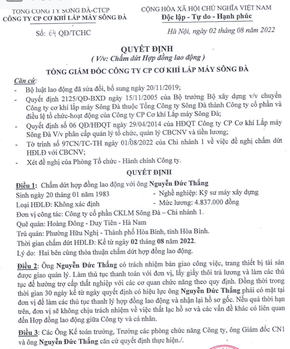 Quyết định chấm dứt hợp đồng lao động đối với anh Nguyễn Đức Thắng. Ảnh: Nhân vật cung cấp