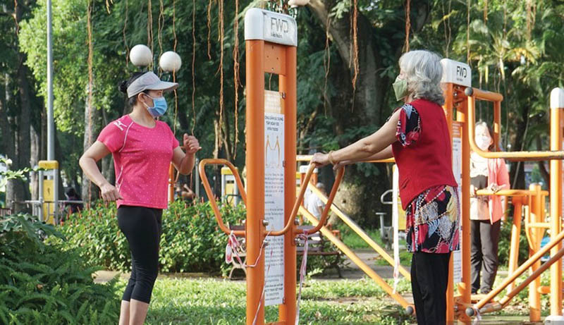 Cần lưu ý tập luyện thể thao khi trời nắng. Ảnh: Hạ Mây