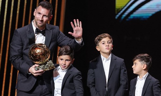 Lionel Messi giúp PSG và Inter Miami có tên trong danh sách các câu lạc bộ sở hữu cầu thủ giành Quả bóng vàng. Ảnh: The Times