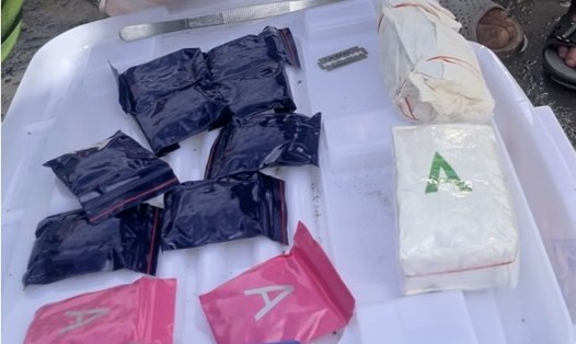 Số ma túy do người đàn ông vận chuyển, bị phát hiện. Ảnh: Công an huyện Đakrông.