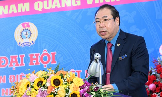 Ông Đỗ Đức Hùng tái cử chức danh Chủ tịch Công đoàn Điện lực Việt Nam nhiệm kỳ 2023-2028. Ảnh: Hà Anh
