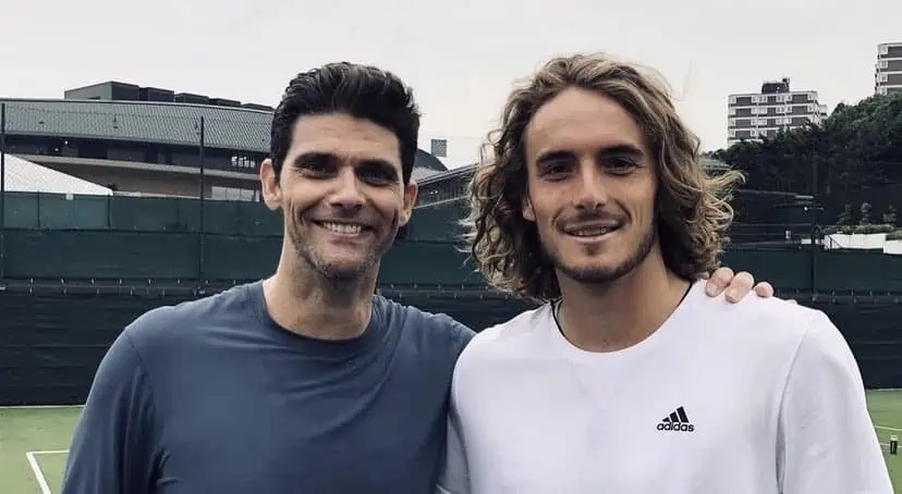 Tay vợt người Hy Lạp không hợp với cách thức và phương pháp huấn luyện của Mark Philippoussis (trái). Ảnh: Tennis Majors